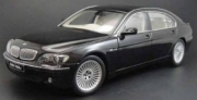 BMW . Li Noir 1/18