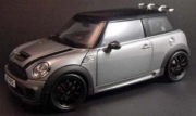 BMW . Mini Cooper works argent 1/18