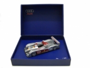 Audi R10 1er 24H Le Mans  1/43
