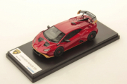 Lamborghini Huracan STO - Rouge Hephaïtsos avec cadre Or Elios STO - Rouge Hephaïtsos avec cadre Or Elios 1/43
