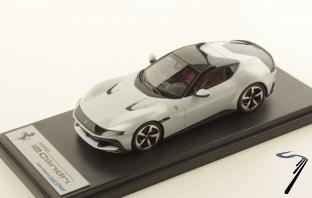 Ferrari 12 Cilindri Bianco Artico Bianco Artico 1/43