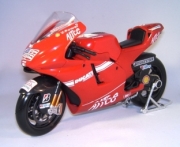 Ducati Desmosdici  1/10