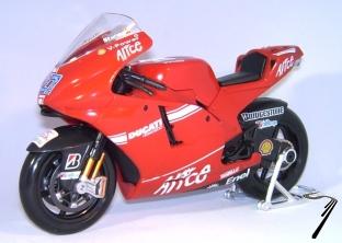 Ducati Desmosedici  1/10