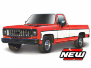 Chevrolet . Cheyenne Super Rouge et blanc 1/18