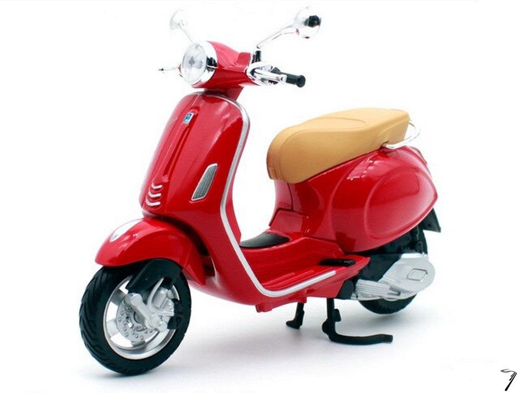 Vespa Primavera rouge  1/12