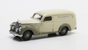 Mercedes . van Autenrieth crème/olive 1/43