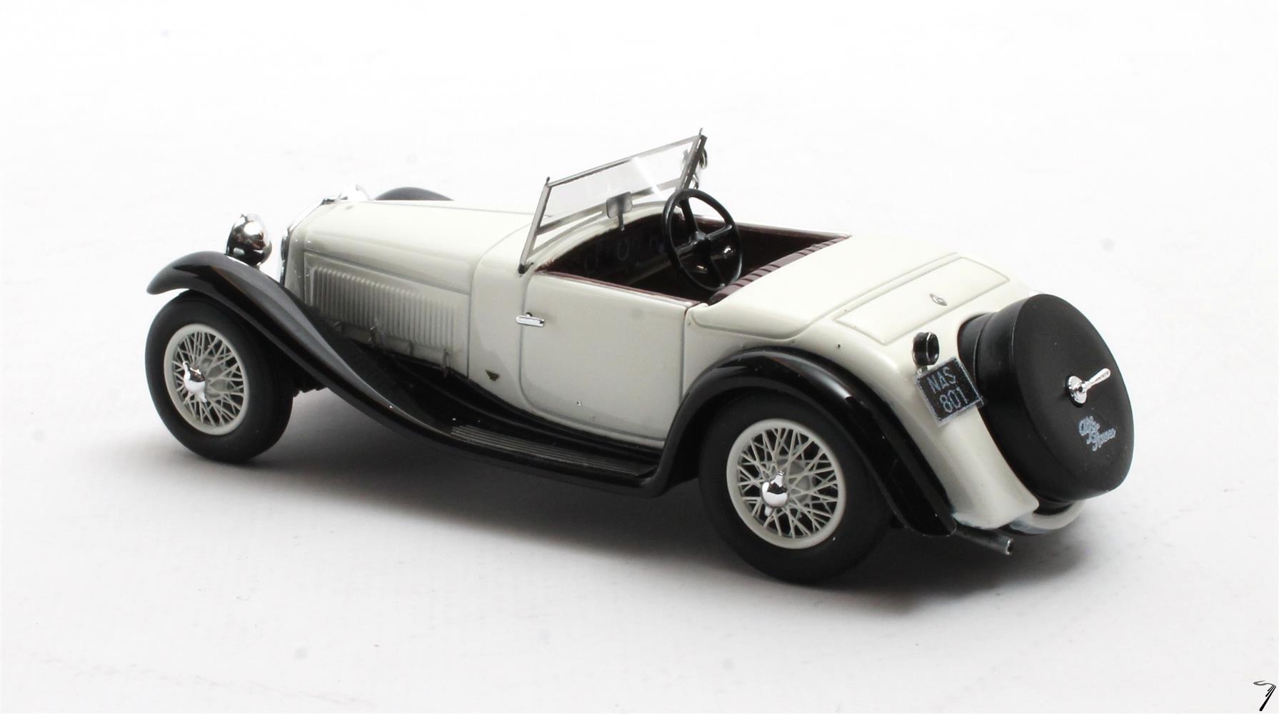 Alfa Romeo 6C 1750 SV Figoni Cabriolet Blanc / Noir 1750 SV Figoni Cabriolet Blanc / Noir 1/43