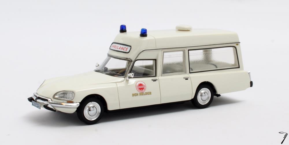 Citroen . 20 Visser Ambulance Den Helder 1/43