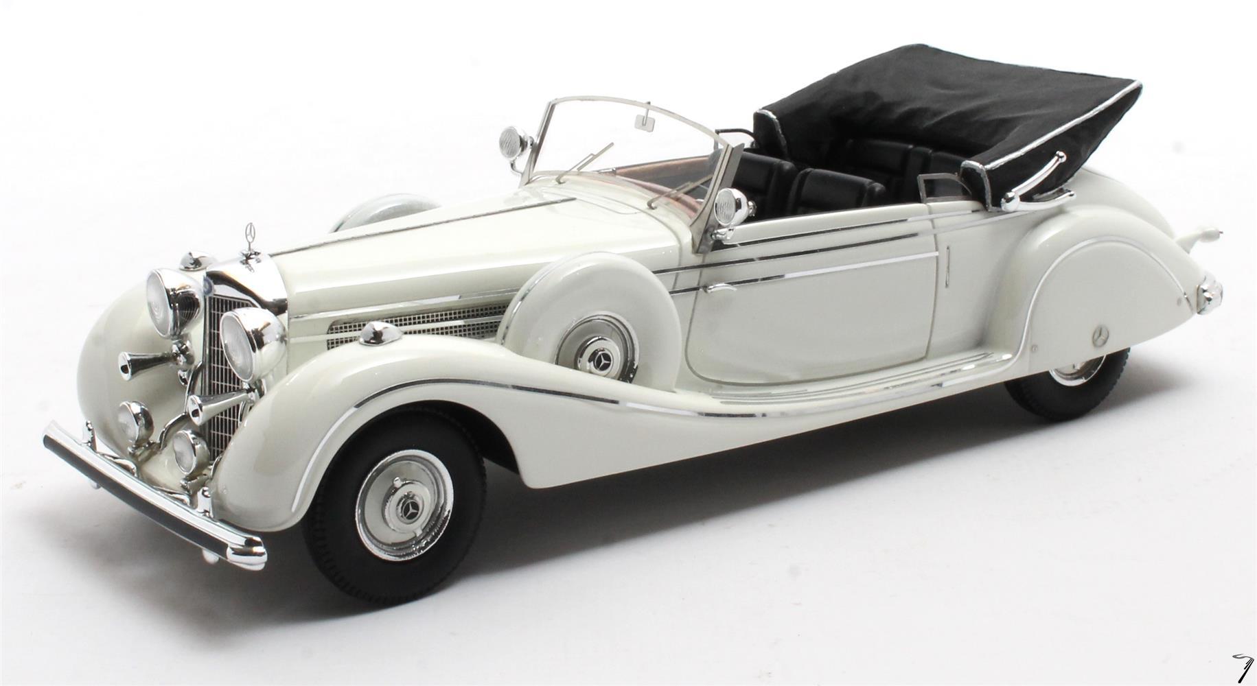 Mercedes . K W150 Cabriolet B Blanc 1/43