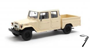 Toyota . 45 Landcruiser crew Cab - CrmeX300 Vert British Racing - Edition limite  100 pices 1/43