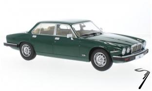 Jaguar . Series III Verte 1/18