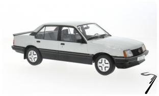 Opel . C SR argent 1/18