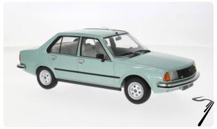 Renault .  vert 1/18