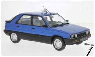 Renault . GTL Taxi Bleu 1/18