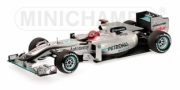 Mercedes MGP W01  1/18