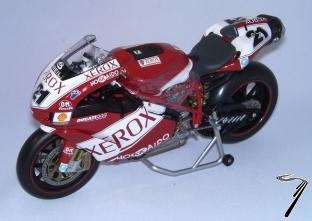 Ducati 999 F06  1/12
