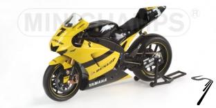 Yamaha YZR-M1  1/12