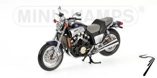 Yamaha VMAX Blue  1/12