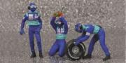 Sauber Changement de pneus 3 figurines  1/43