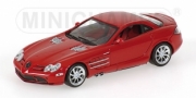 Mercedes . Benz SLR Mc Laren rouge 1/43