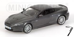 Aston Martin . James Bond 