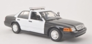 Ford . Victoria police car white/black 1/18