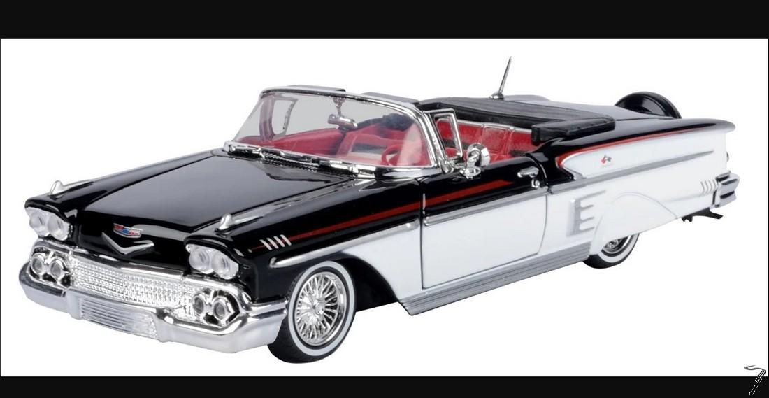 Chevrolet . Cabriolet Blanc / Noir 1/24