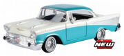 Chevrolet . Turquoise / Blanche 1/24