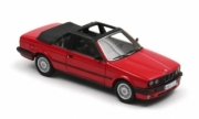 BMW . i (E30) Baur red 1/43