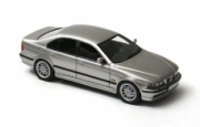 BMW . (E39) argent 1/43