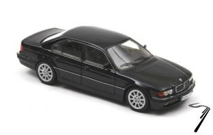 BMW . i E38 blue 1/43
