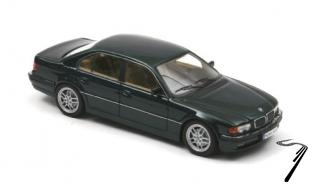 BMW . i (E38) dark green 1/43