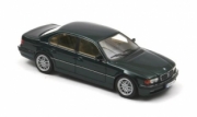 BMW . i (E38) vert fonc&eacute; 1/43