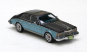 Cadillac . Bleue m&eacute;talis&eacute; 1/43