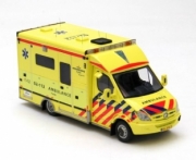 Mercedes . Ambulance Fryslan 1/43