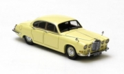 Jaguar . jaune 1/43