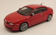 Alfa Romeo . 2000 JTDS progressive rouge 1/43