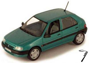 Citroen . 5 doors green 1/43