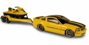 Ford Coffret Mustang Parotech Cesam Jaune + jet ski Coffret Mustang Parotech Cesam Jaune + jet ski 1/18