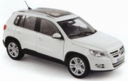 Volkswagen . Tiguan blanc 1/18
