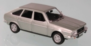 Renault . Gris 1/43