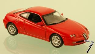 Alfa Romeo . Red 1/43