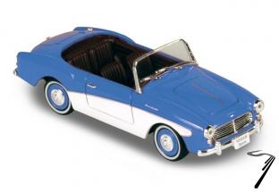 Nissan . 211 Blue & White 1/43