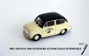 Fiat 600 
 Scioneri Ecole de Conduite f�minine Milan 1/43