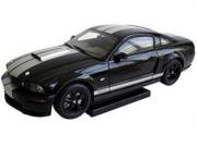 Shelby Mustang GT500 noire avec bandes grises Mustang GT500 noire avec bandes grises 1/18