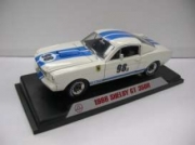 Shelby GT350 Racing #98B blanche avec bandes bleues 1/18