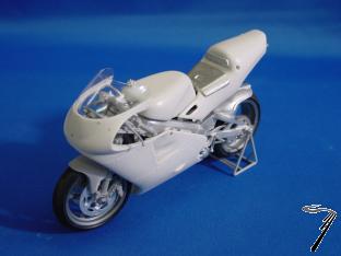 Yamaha YZR 500   1/12