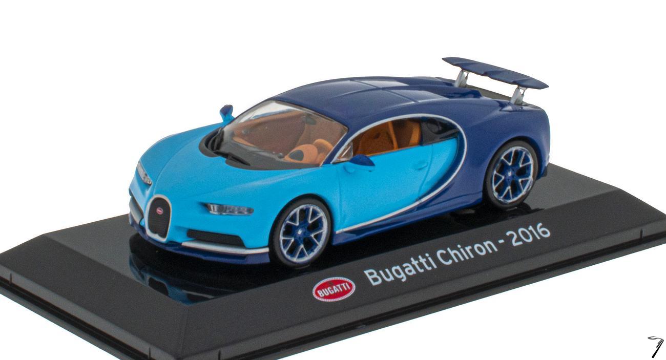 Bugatti Chiron Bleu Bleu 1/43
