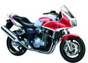 Honda 84033 - CB 1300 Supersport  1/18