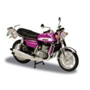Suzuki 84043 - 750 GT  1/18